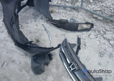 2014 Honda Cr-V Lx z USA, uszkodzony, nr VIN 3CZRM3H32EG710610